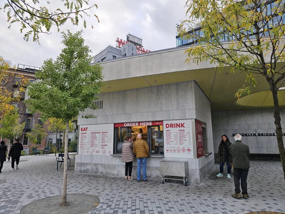 Refrescos en el Parque del Puente de Brooklyn