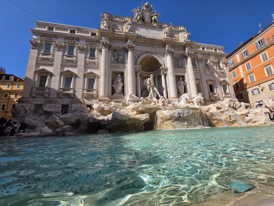 Fontana di Trevi, vista desde la galería de pago
