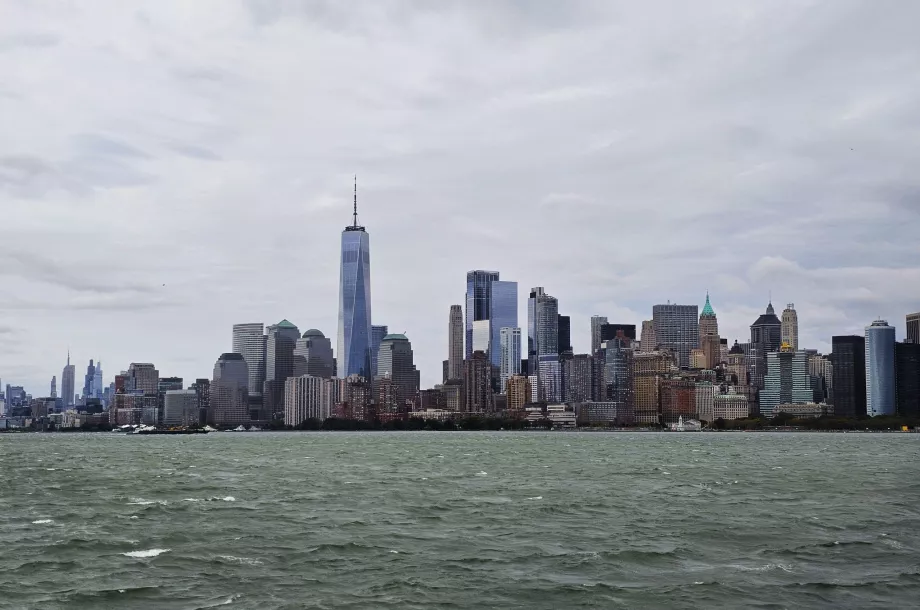 Vista de Manhattan desde el transbordador de la Estatua de la Libertad