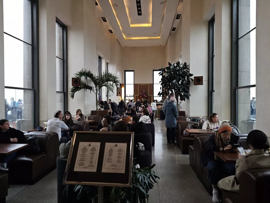 Bar en la azotea del Rockefeller Center