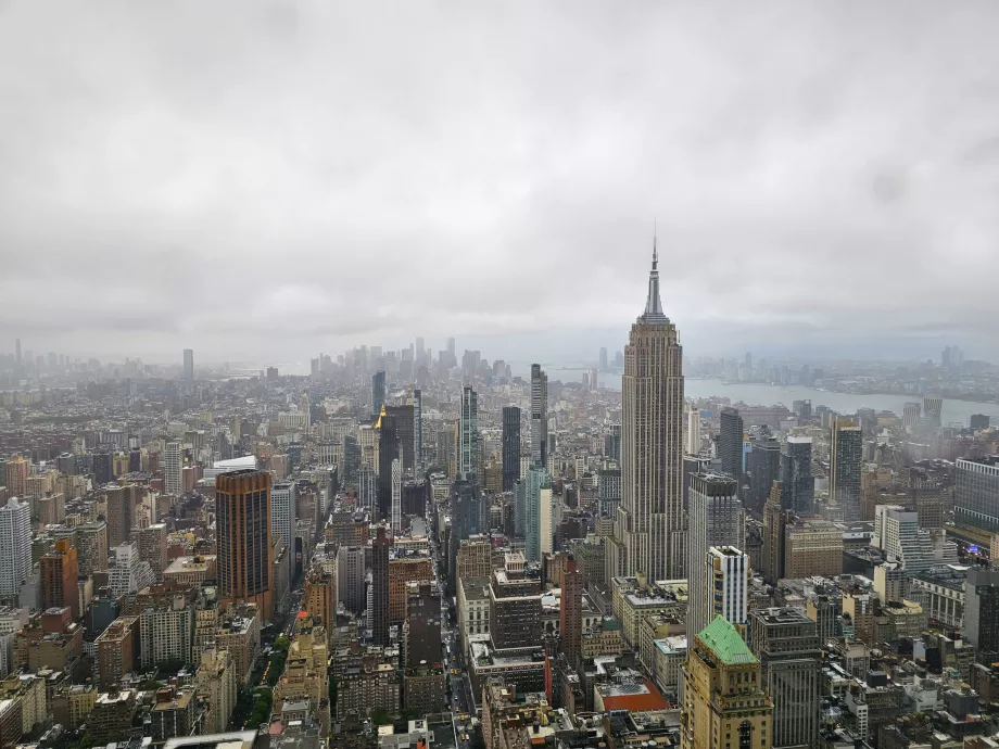 Summit One Vanderbilt, vista del Empire State Building
