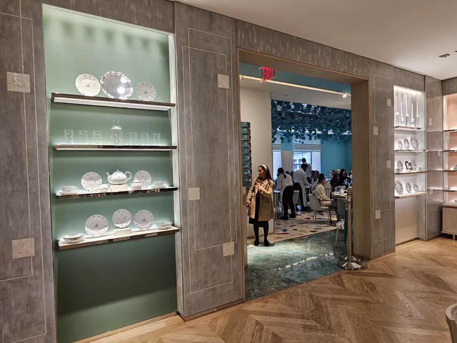 Tiffany &amp; Co., entrada al Blue Box Café