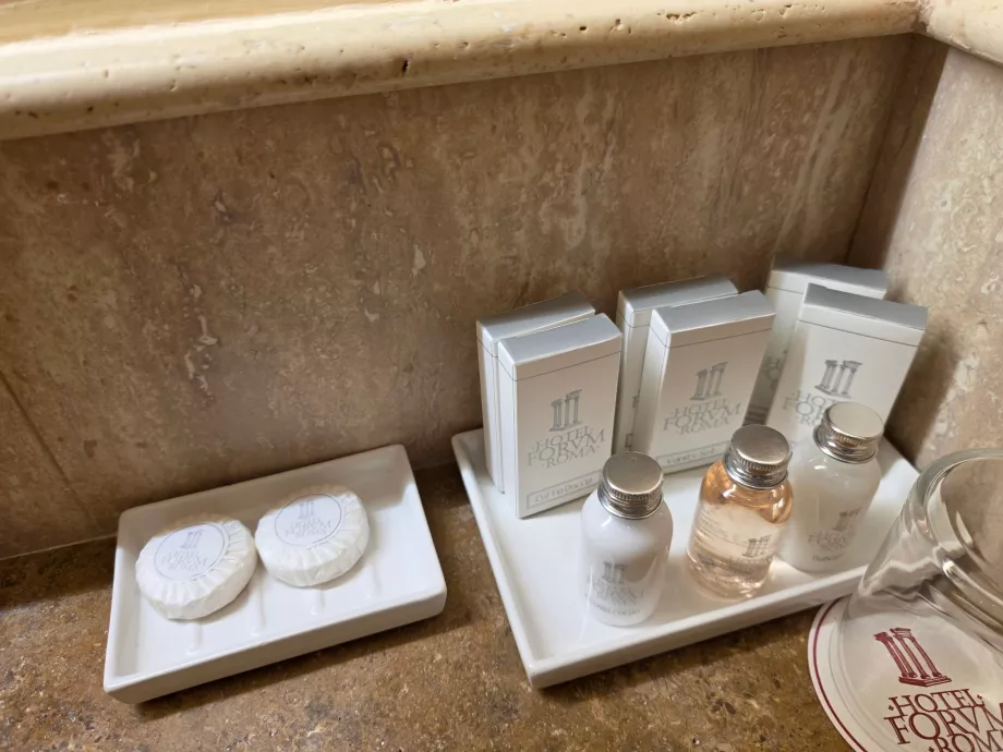 Kit de amenities en el baño