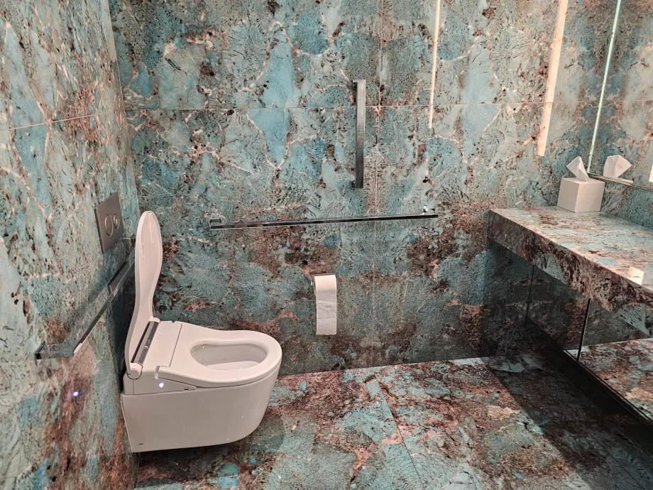 Tiffany &amp; Co., lavabos de mármol