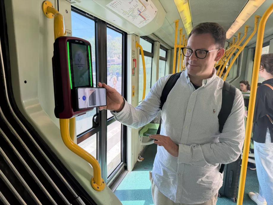 Pago con tarjeta en el transporte público
