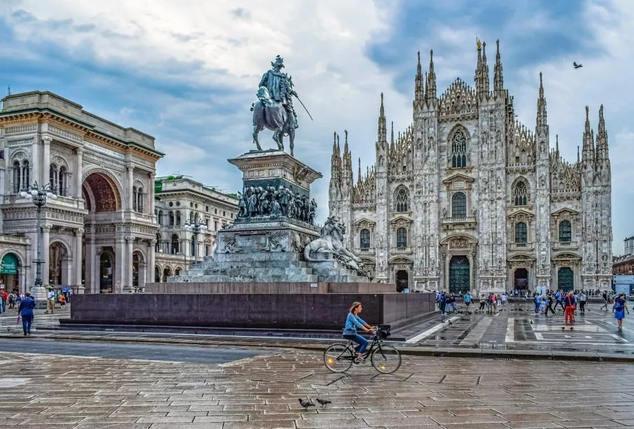Plaza del Duomo