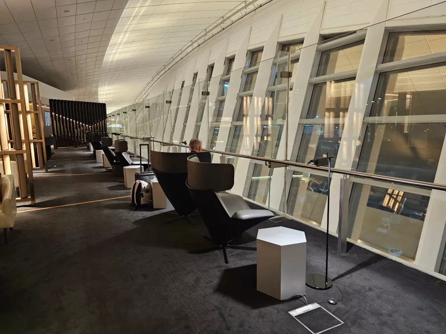 Sala de tránsito en Abu Dabi