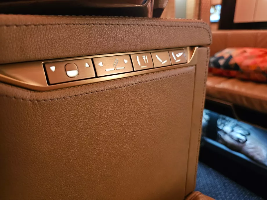 Ajuste manual del asiento