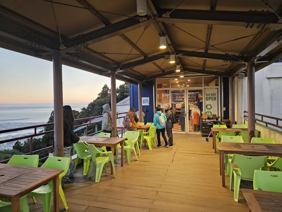 Monte Maya, restaurante