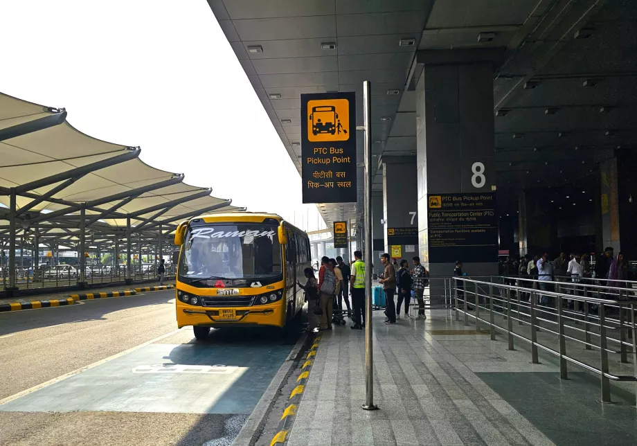 Autobús lanzadera al Centro de Transporte Público