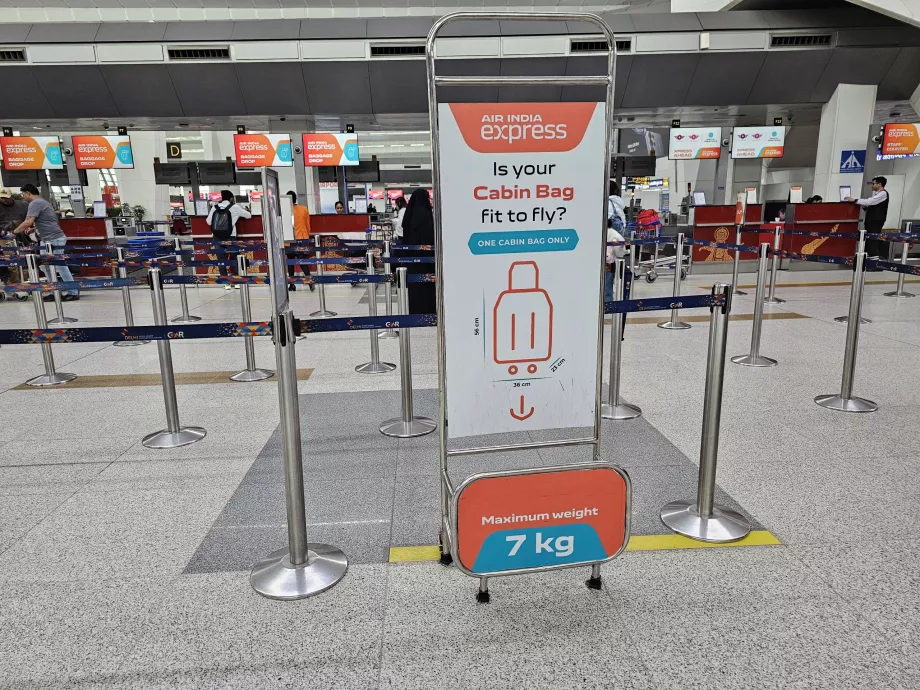 Plantilla de equipaje de mano, Air India Express
