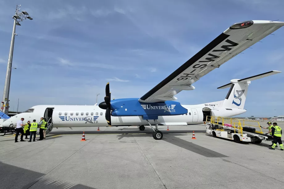 Vuele con Universal Air en el aeropuerto de Múnich