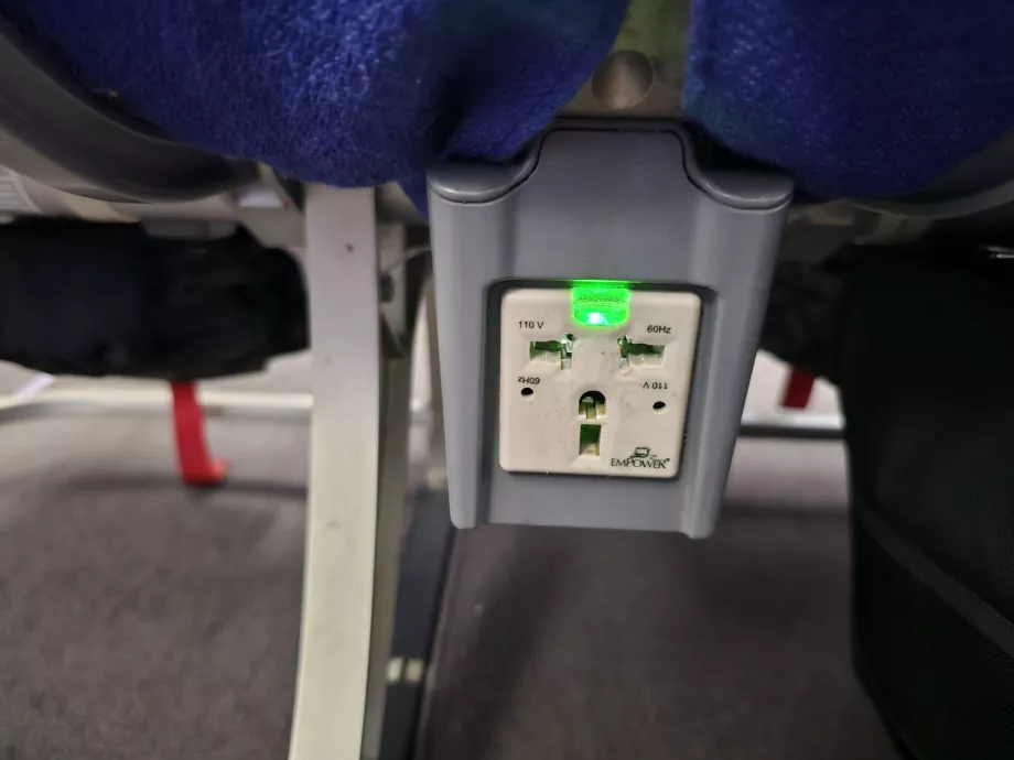 Tomas de corriente en el Airbus A330