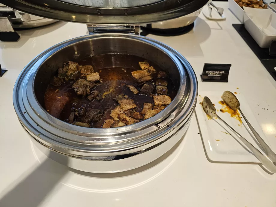 ANZ Lounge, comida caliente